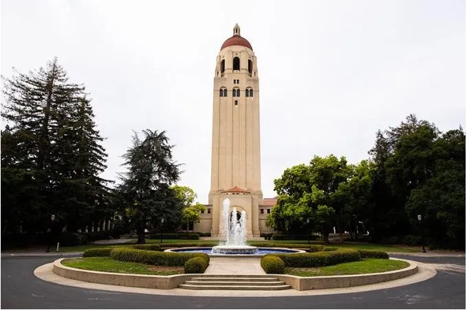 Hoover Tower at Stanford University